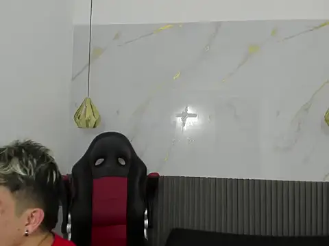 AndyFame1 – Naživo XXX chat