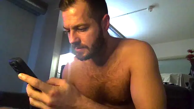 THE_CHEEKY_ALPHA Adlı Modelin Canlı XXX Sohbeti