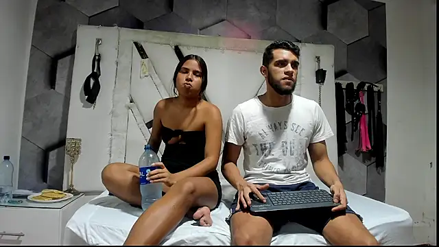 HarperAndMason's Webcam Show