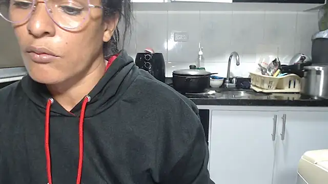 kateleyagrey Live XXX-Chat