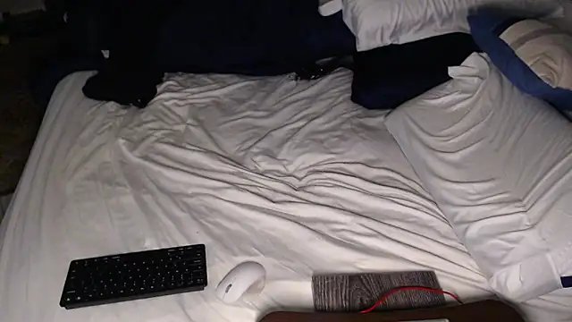 DaddyRyan1996 即時 XXX 聊天