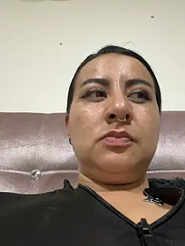 Abril_Luv Pertunjukan Webcam