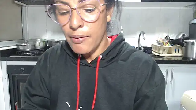 Živý XXX chat kateleyagrey