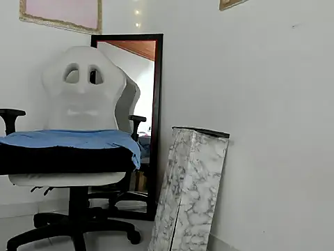 Chat +18 de Masterblue_hot ao vivo