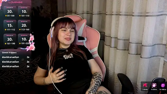 KristiBloom's Live XXX Chat