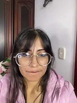 Jade_Zephyra Chat XXX in diretta