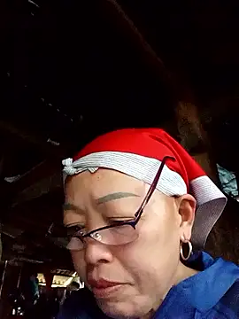 Agnes-baby webkamerás műsora