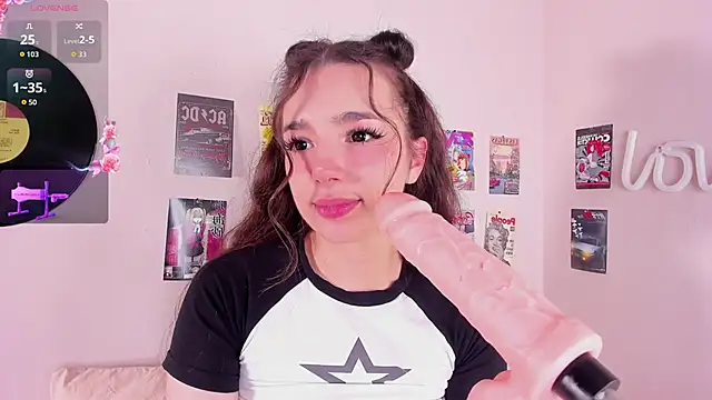 LosAlicee's Live XXX Chat