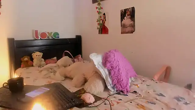 _Fernanda_Sanchez's Live XXX Chat