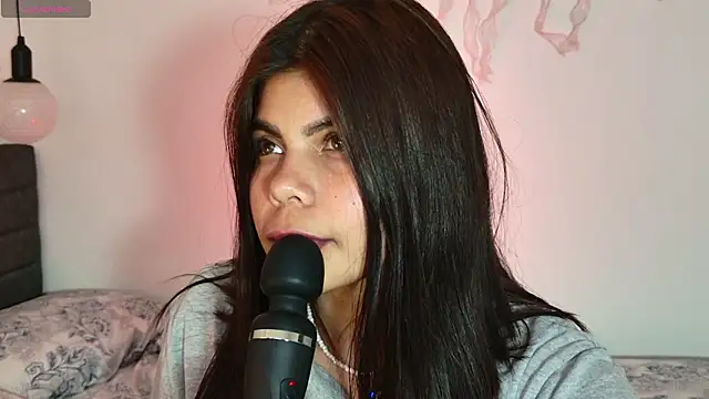 cutehanna1's Live XXX Chat