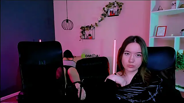 lizzie_boom_ élő XXX-chatje