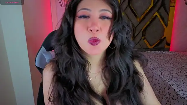 دردشة Luvienne الجنسية المباشرة