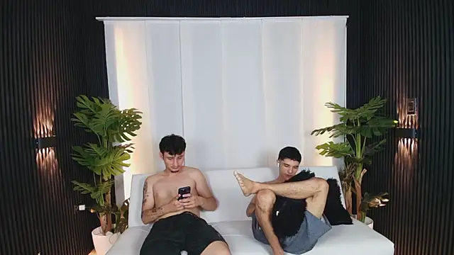 Princessnympho_'s Webcam Show