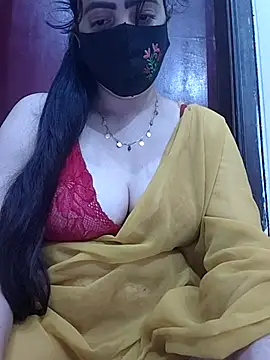 Pokazy przed kamerką – Saanvi-Sen