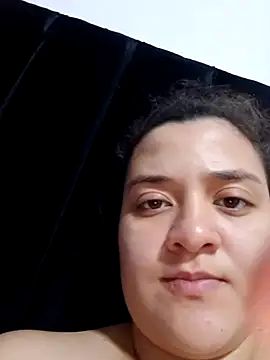 Liancy: онлайн-секс-чат