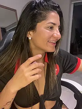 Show de AlejandritaMilano na webcam