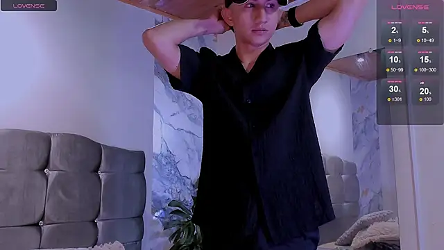 oliver_mr_'s Live XXX Chat