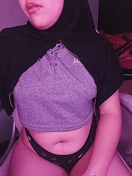 Elinaax's Live XXX Chat