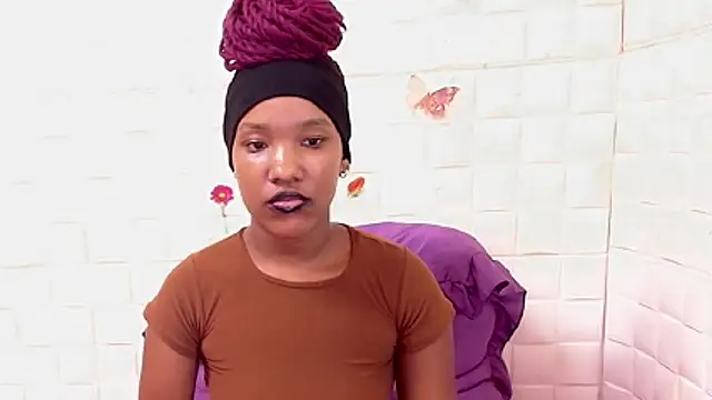 EroticSexyPrada Live XXX Chat