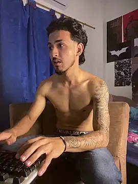 Kriss_Edwards Live XXX-Chat