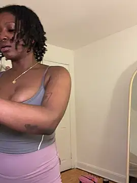 Chat XXX en directo de mochamimi