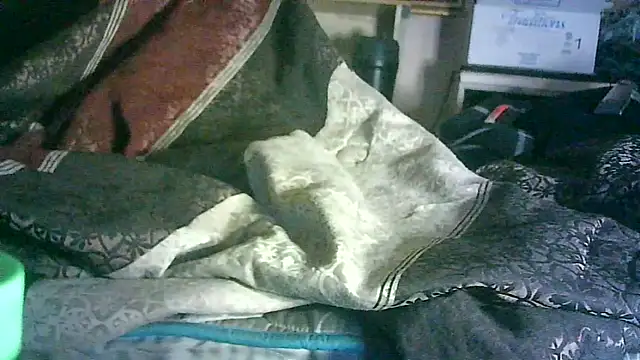 GUAPAN3S3_FIR3's Live XXX Chat