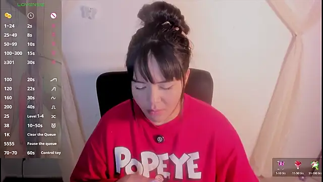 ImamDahian Adlı Modelin Canlı XXX Sohbeti