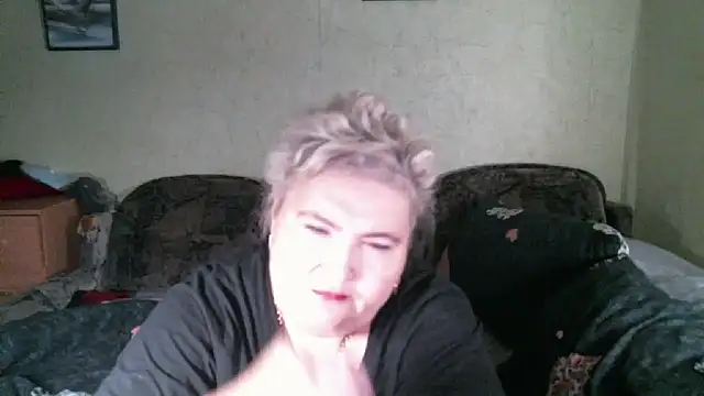 Lana555 – Naživo XXX chat