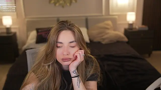 Zlata_Sky élő XXX-chatje