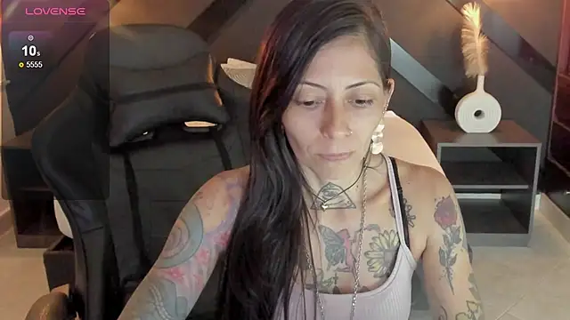 แชท XXX สดของ dark_gotica