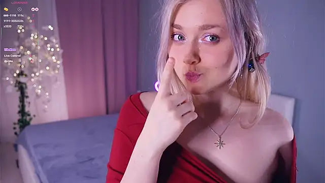 AccaCroyle Adlı Modelin Web Kamerası Şovu