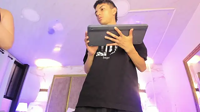 NickandAbby_ 即時 XXX 聊天