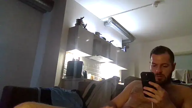 THE_CHEEKY_ALPHA Adlı Modelin Canlı XXX Sohbeti