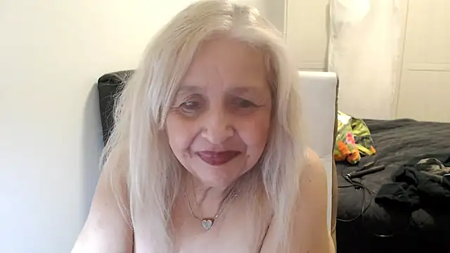 SusiLifeXXX 웹캠 쇼