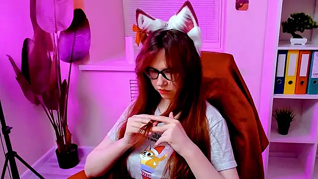 CarolGiggly's Live XXX Chat