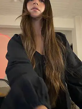 Chat XXX en directo de aly_golden_