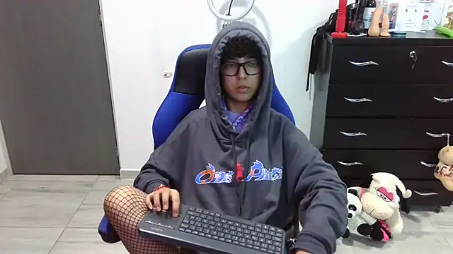 thomascooper7 Chat XXX in diretta