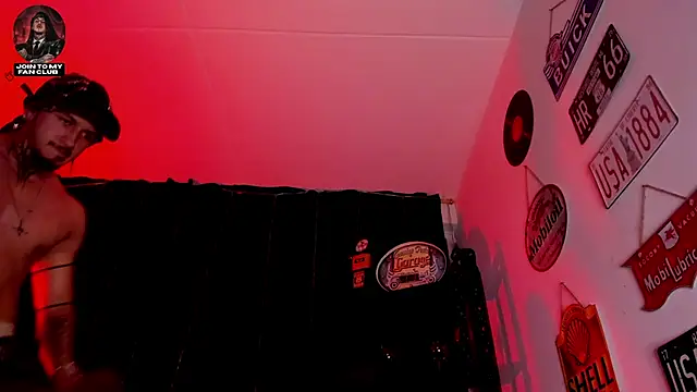 the_beast_master_n Live XXX chat