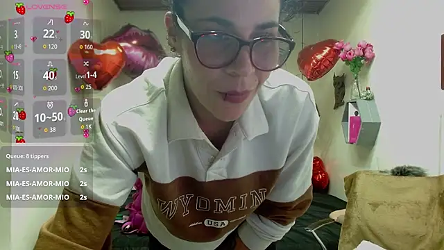 Chatroom XXX en direct de mia_velvet1