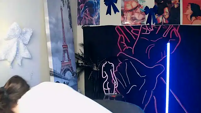 Chat XXX en directo de VanessaRey_