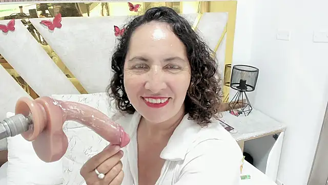 Chatroom XXX en direct de Luna_Naughty1