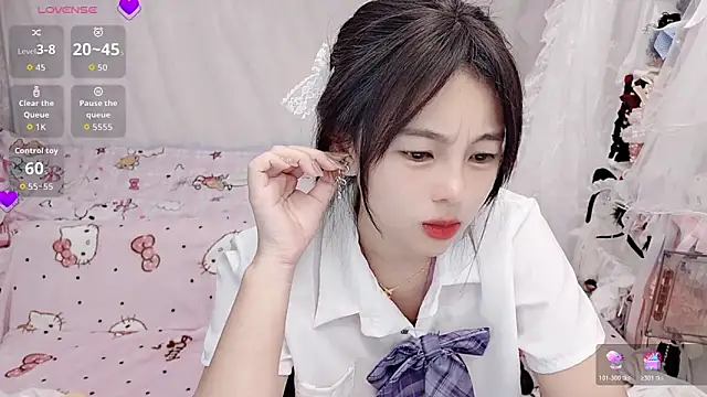 9aunatiisのライブXXXチャット