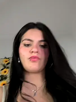 Lorenaa1 即時 XXX 聊天