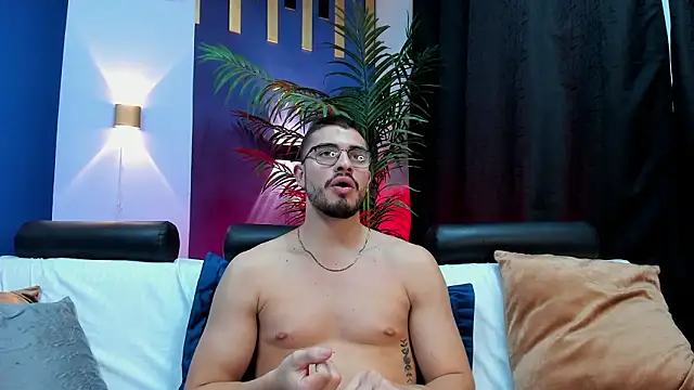 Jay_Grip Live XXX-chat