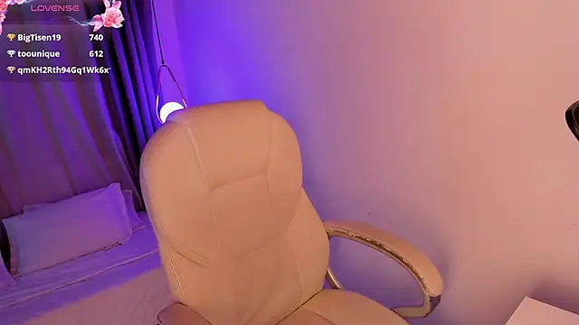 NixieSterling Chat XXX in diretta