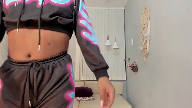 عرض كام Nahomy_Collins_