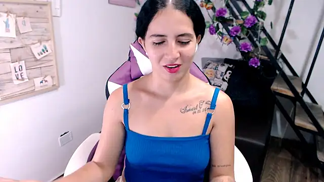 Chat XXX en directo de samantha_baby_