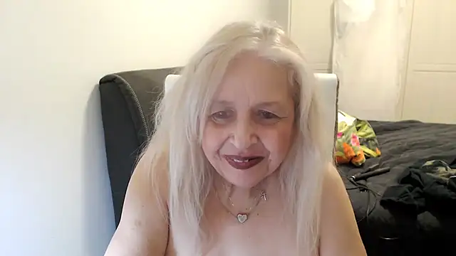 SusiLifeXXX – Live XXX-chat