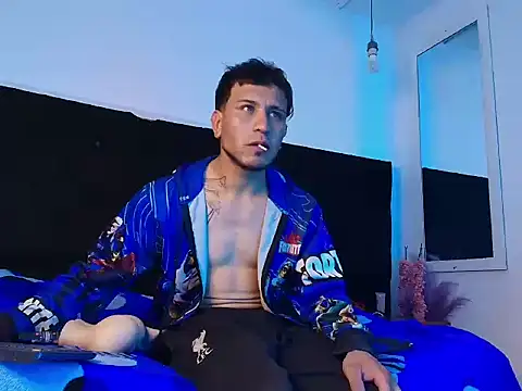 Show modela Thonixxx_mr na web-kameri