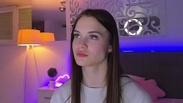 LuisaClover 现场XXX聊天